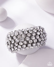 Load image into Gallery viewer, Playing With Fire Paparazzi Accessories