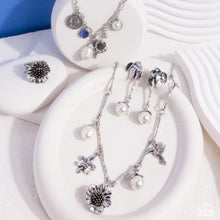 Load image into Gallery viewer, Glimpses of Malibu - Complete Trend Blend Paparazzi Accessories 0924