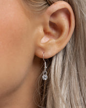 Load image into Gallery viewer, Malibu Marvel - Green Paparazzi Accessories