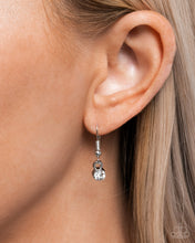 Load image into Gallery viewer, Garden Gallery - White Paparazzi Accessories