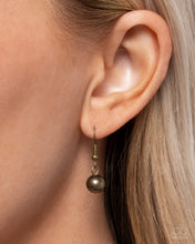 Load image into Gallery viewer, Coarse Change - Purple Paparazzi Accessories