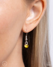 Load image into Gallery viewer, Buckingham Bow - Yellow Paparazzi Accessories