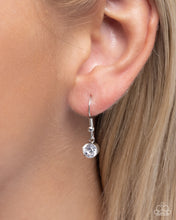 Load image into Gallery viewer, Sprig Shimmer - Black Paparazzi Accessories