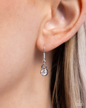 Load image into Gallery viewer, Floral Freestyle - Purple Paparazzi Accessories