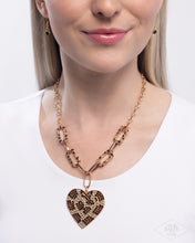 Load image into Gallery viewer, Roadside Romance - Multi Paparazzi Accessories