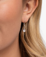 Load image into Gallery viewer, Mayoral Monarch - Pink Paparazzi Accessories