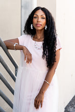 Load image into Gallery viewer, Glimpses of Malibu - Complete Trend Blend Paparazzi Accessories 0923