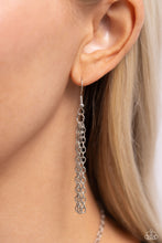 Load image into Gallery viewer, FLYING Low - Green Paparazzi Accessories