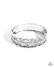 Load image into Gallery viewer, ESCAPADE Artist - Silver Paparazzi Accessories
