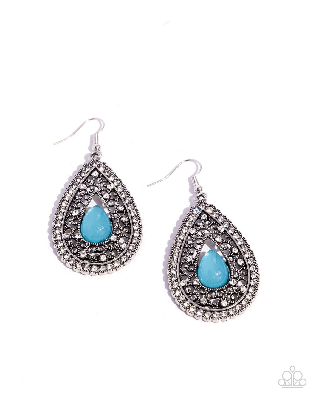 Cloud Nine Couture - Blue Paparazzi Accessories
