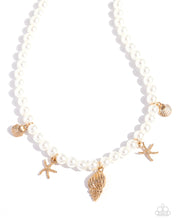 Load image into Gallery viewer, Beachcomber Beauty - Gold Paparazzi Accessories

