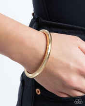 Load image into Gallery viewer, Stubborn Simplicity - Gold Paparazzi Accessories
