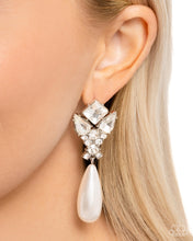 Load image into Gallery viewer, Pearly Promenade - White Paparazzi Accessories
