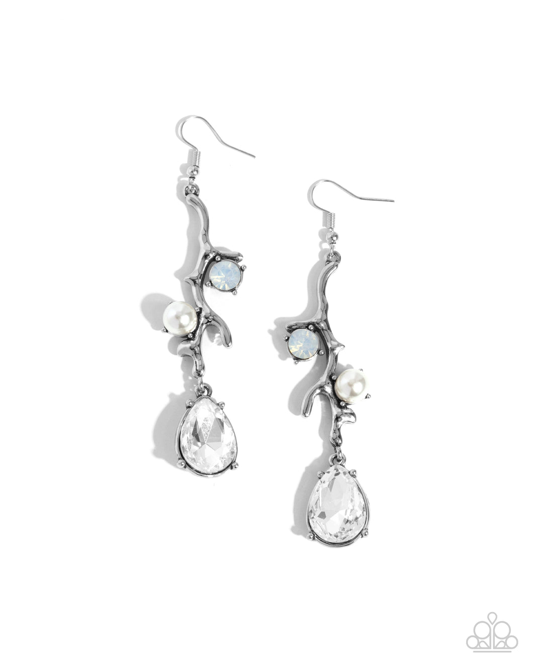 Glitzy Giveaway - White Paparazzi Accessories