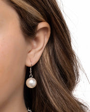 Load image into Gallery viewer, Regency Era - Blue Paparazzi Accessories
