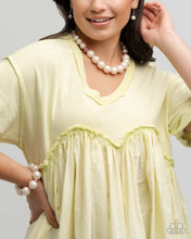 Load image into Gallery viewer, Pearl Platoon - Complete Look
