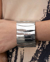 Load image into Gallery viewer, Crusading Celebrity - Silver Honey Beez Bling
