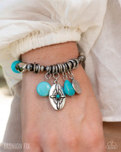 Load image into Gallery viewer, Simply Santa Fe - Complete Trend Blend Paparazzi Accessories 0625
