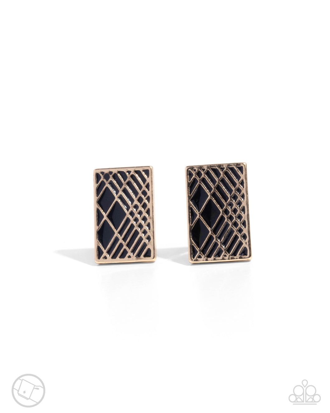 Crisscrossed Captain - Gold Paparazzi Accessories