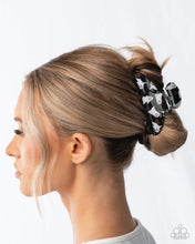 Load image into Gallery viewer, Ghostly Greeting - Black Paparazzi Accessories

