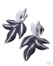 Load image into Gallery viewer, Leafy Lineup - Black Paparazzi Accessories
