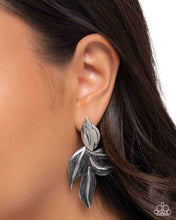 Load image into Gallery viewer, Leafy Lineup - Black Paparazzi Accessories

