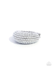 Load image into Gallery viewer, Opulent Overboard - White Paparazzi Accessories
