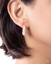 Load image into Gallery viewer, Particular Pearls - Gold Paparazzi Accessories
