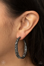 Load image into Gallery viewer, GLITZY By Association - Black Paparazzi Accessories
