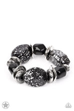 Load image into Gallery viewer, Glaze of Glory - Black Paparazzi Accessories
