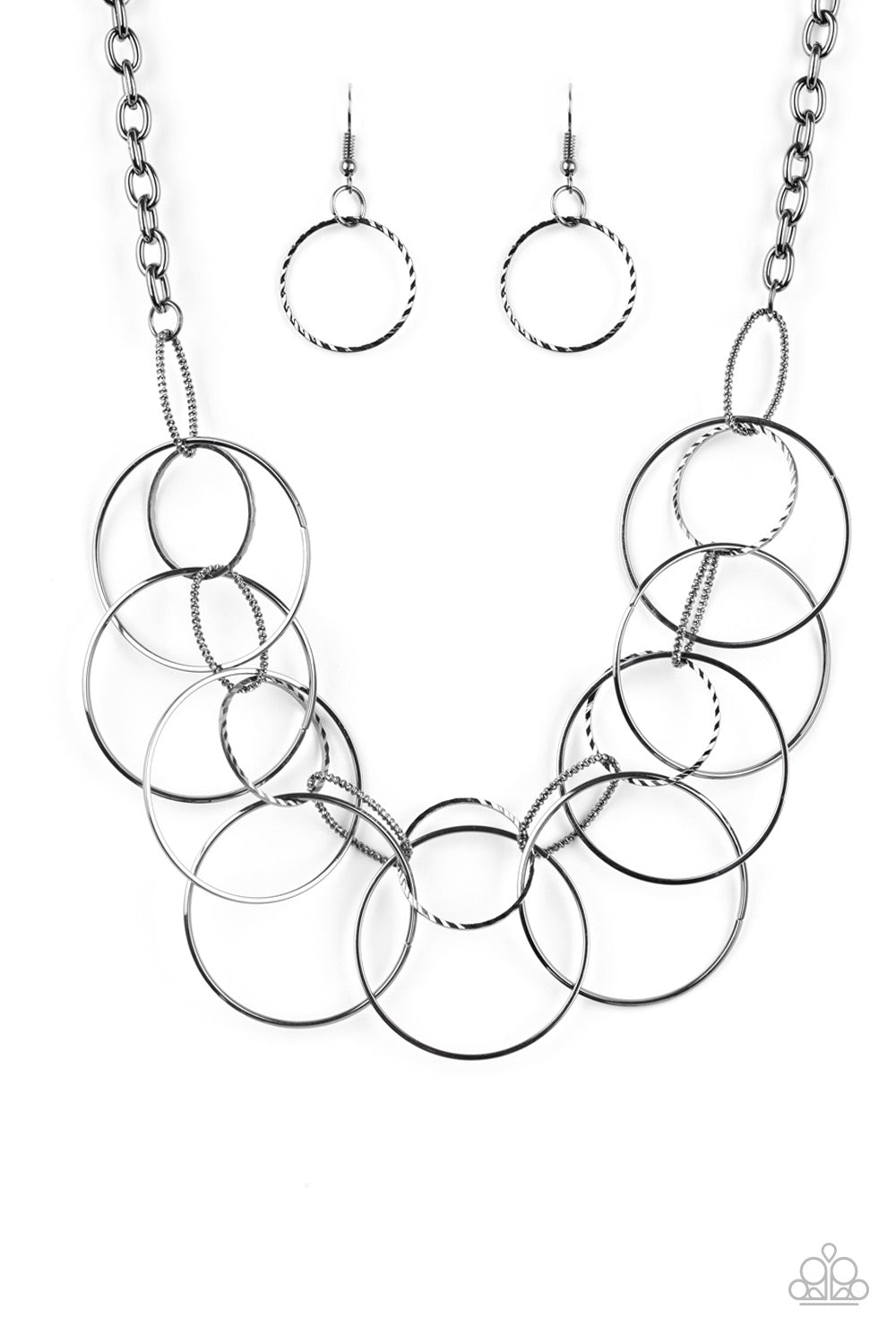 Circa de Couture - Black Paparazzi Accessories