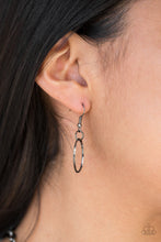 Load image into Gallery viewer, Circa de Couture - Black Paparazzi Accessories
