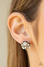 Load image into Gallery viewer, Diamond Daze - Brass Paparazzi Accessories
