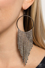 Load image into Gallery viewer, Streamlined Shimmer - Black Paparazzi Accessories
