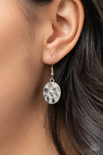 Load image into Gallery viewer, Rivera Rendezvous - Purple Paparazzi Accessories
