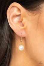 Load image into Gallery viewer, Sensational Showstopper - Gold  Paparazzi Accessories
