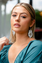 Load image into Gallery viewer, Turn up the Luxe - White Paparazzi Accessories
