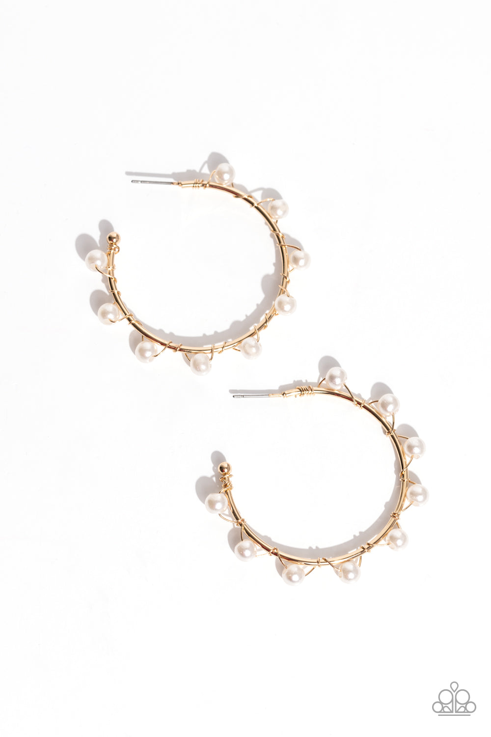 Night at the Gala - Gold Paparazzi Accessories