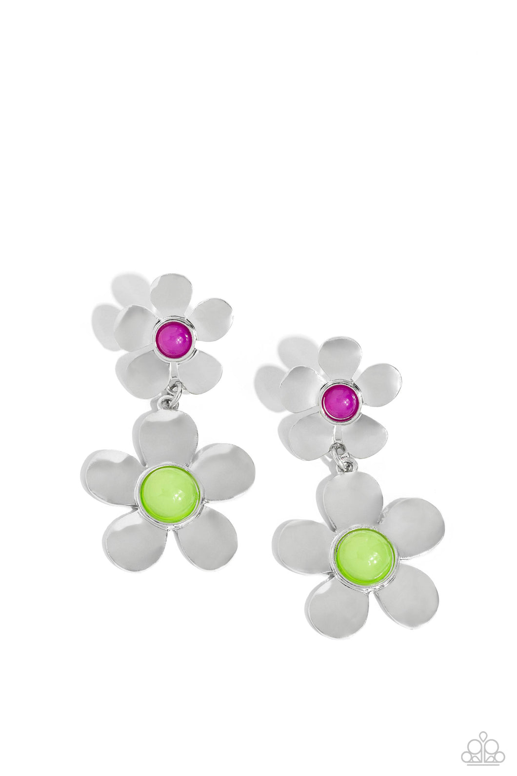 Fashionable Florals - Green Paparazzi Accessories