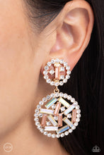 Load image into Gallery viewer, Gasp-Worthy Glam - Gold Paparazzi Accessories
