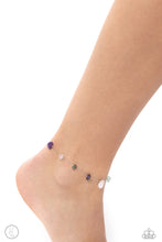 Load image into Gallery viewer, Gemstone Grace - Green Paparazzi Accessories
