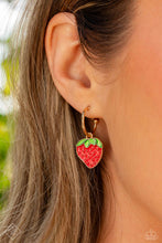Load image into Gallery viewer, Fashionable Fruit - Gold Paparazzi Accessories
