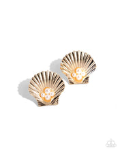 Load image into Gallery viewer, Oyster Opulence - Gold Paparazzi Accessories

